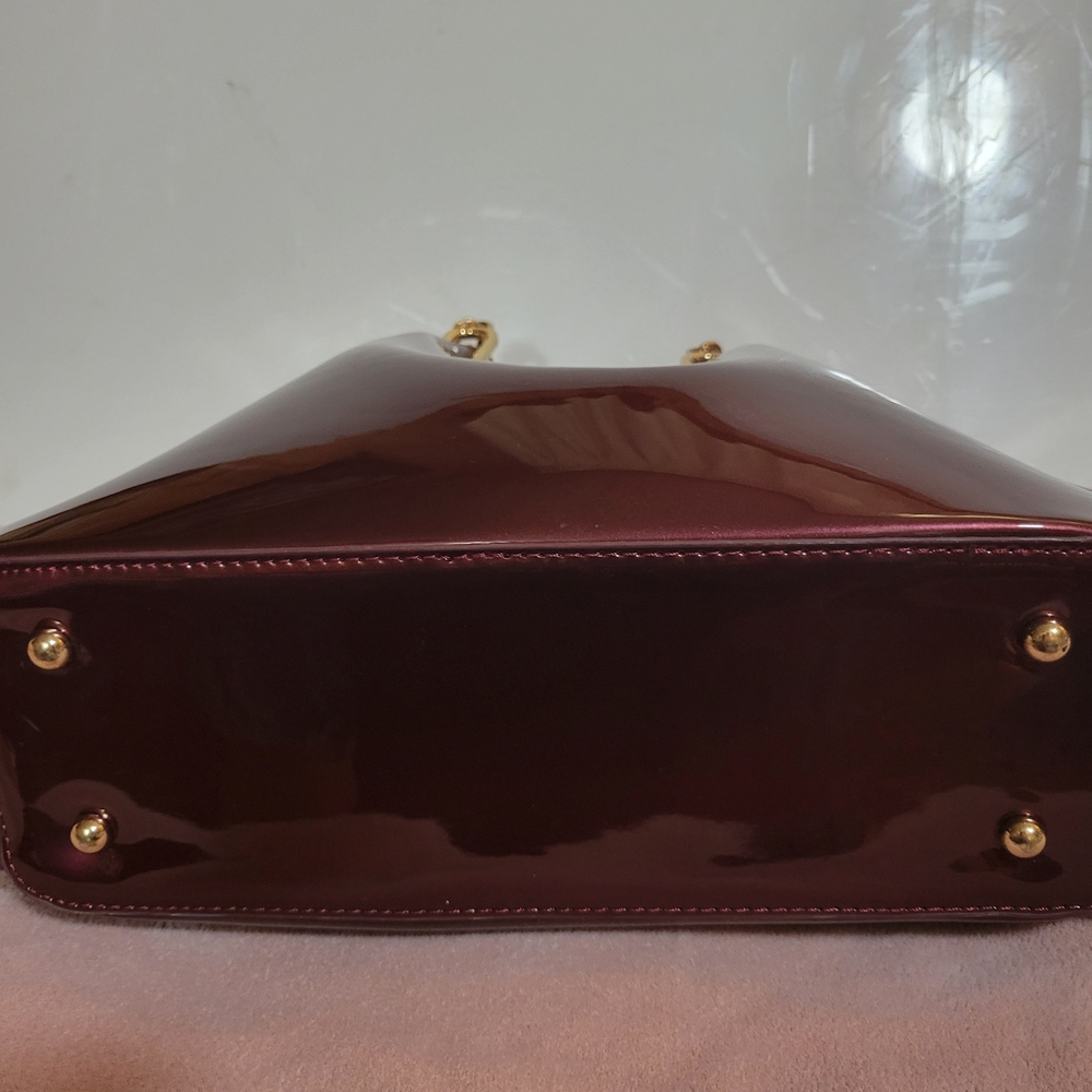 Bebe Metallic Burgandy Women's Bag NEW - Picture 11 of 11